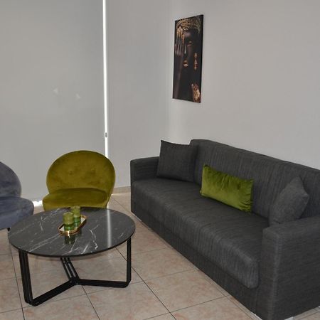 Laertis Apartments - By Imh Travel & Tours Paphos Bagian luar foto