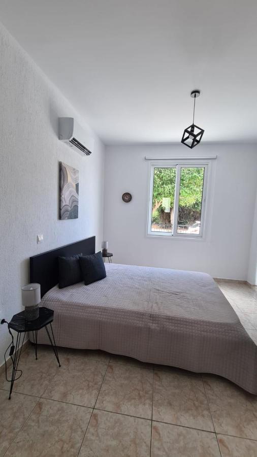 Laertis Apartments - By Imh Travel & Tours Paphos Bagian luar foto