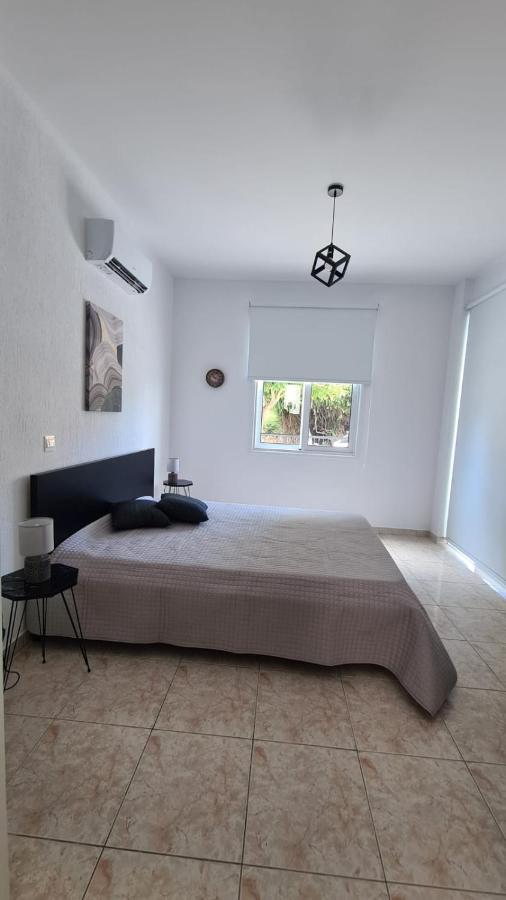 Laertis Apartments - By Imh Travel & Tours Paphos Bagian luar foto